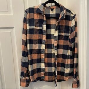 Patagonia Women’s Long Sleeved Fjord Flannel Shirt